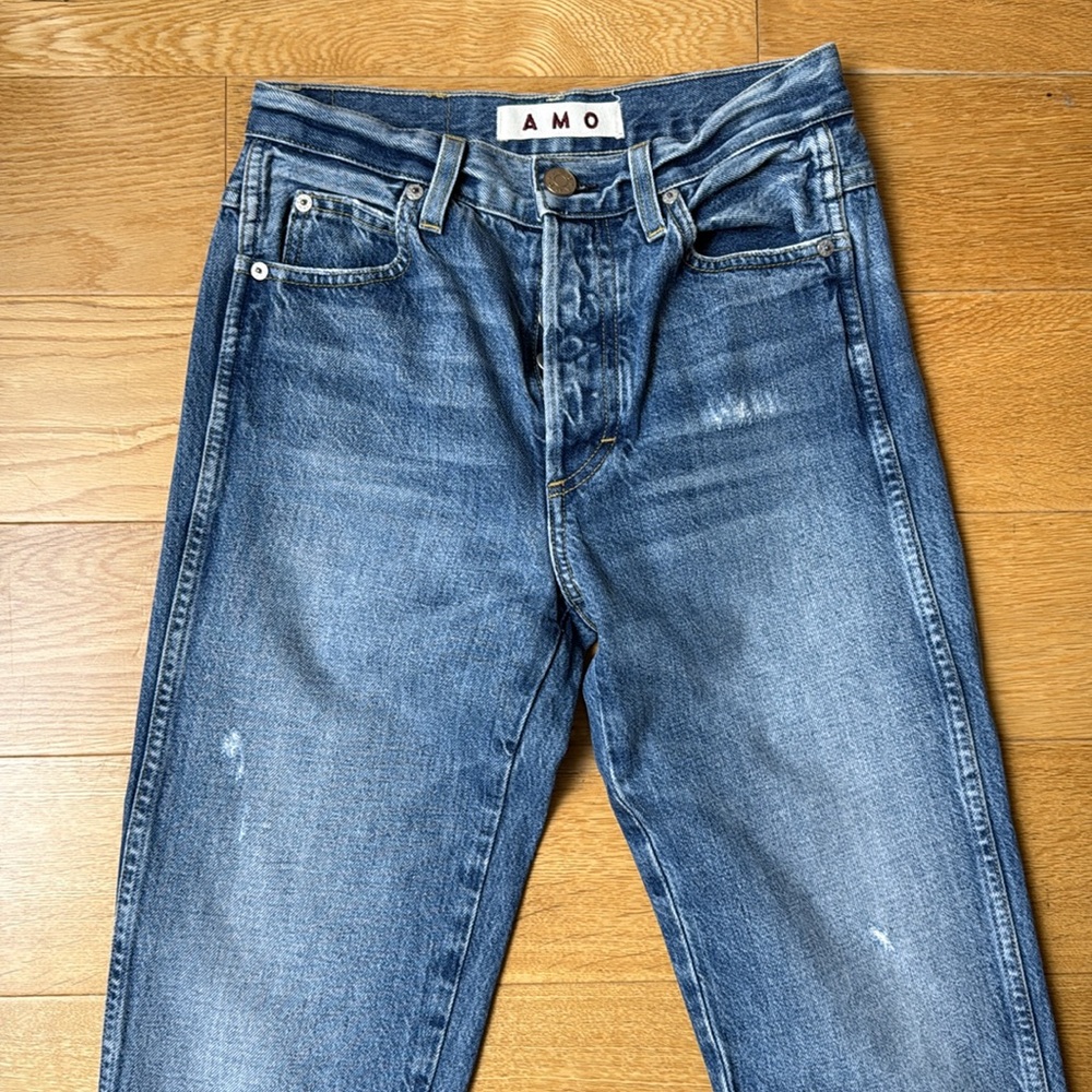 AMO mid rise cropped jeans size 23
